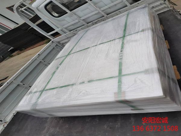 安阳宏诚：超高分子量聚乙烯衬板发货南宁